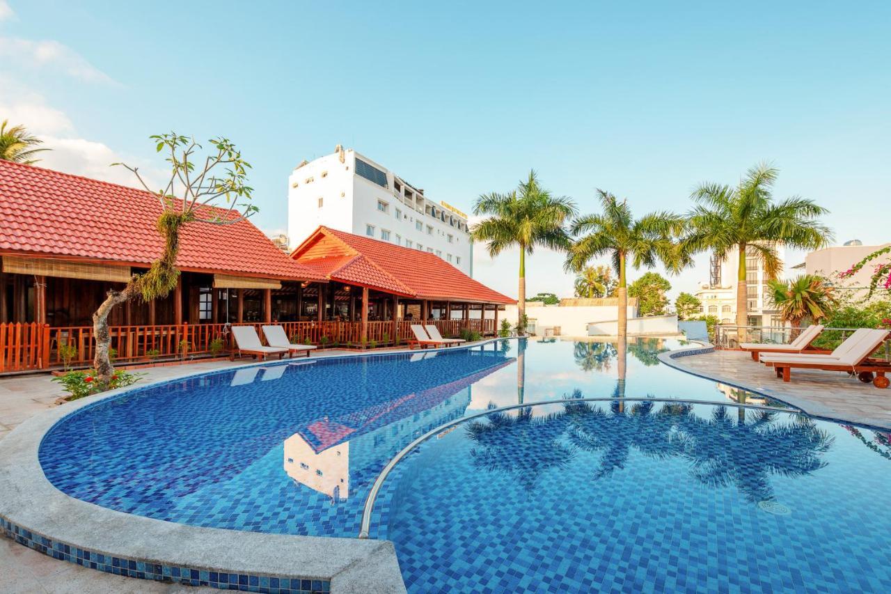 Khách sạn Suncosy 3*