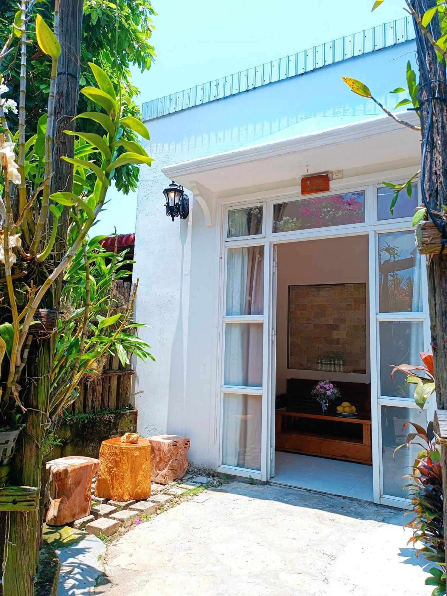 Suncosy Khách sạn 3*
